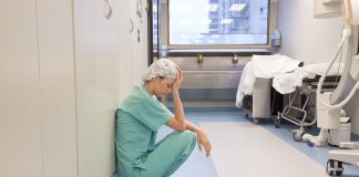 Study: Sleep-Deprived Nurses More Likely to Regret Clinical Decisions tired nurse